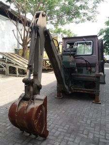 Mitsubishi Bulldozer BD2H-simojoyo-1.jpg